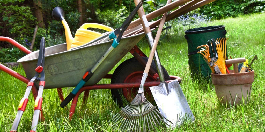 Best Lawn Care Tools List 15 Essential, Landscaping Work Gear