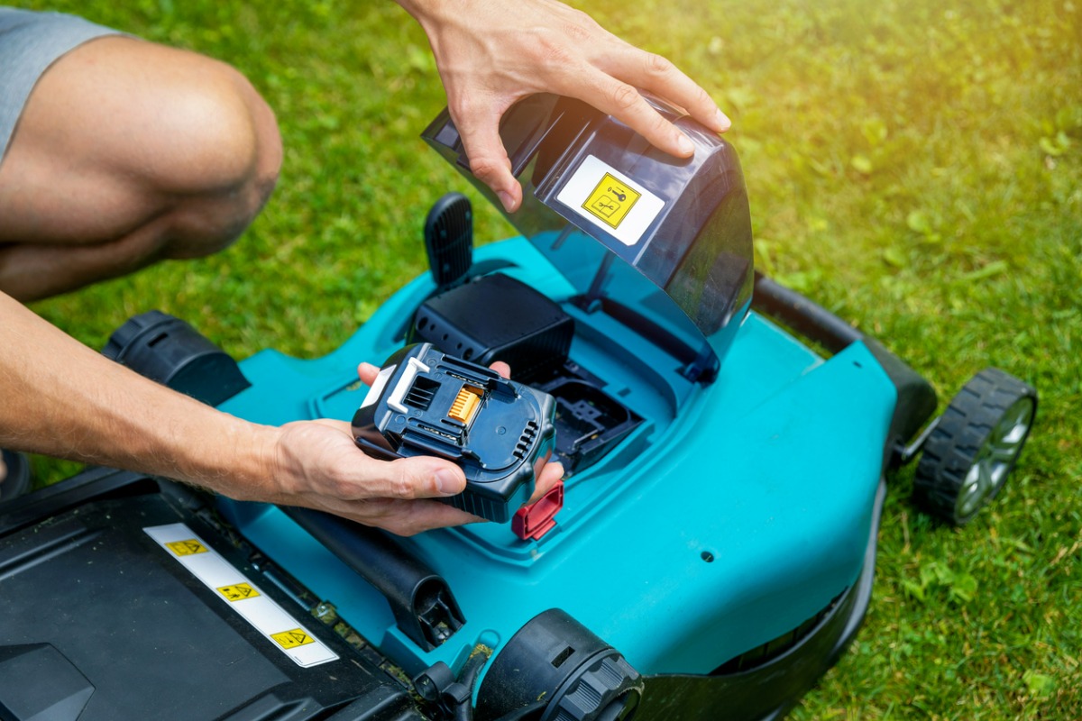 10-best-electric-lawn-mowers-to-maintain-your-lawn