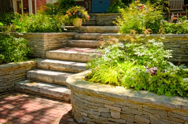 natural stone landscaping picture