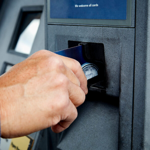 Choosing the Right Fuel Card: Everything You Need to Know