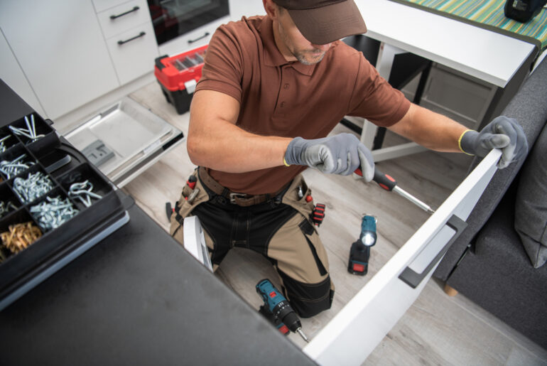Handyman Services List: 21 Handyman Services To Offer Your Customers handy man