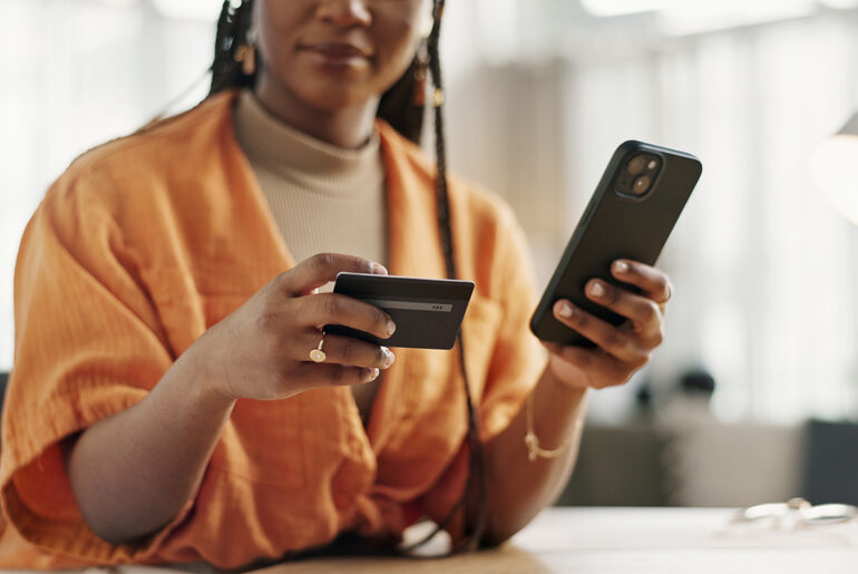 How Integrated Payment Solutions Change Field Service Business Performance: A Study Integrated Payment Processing