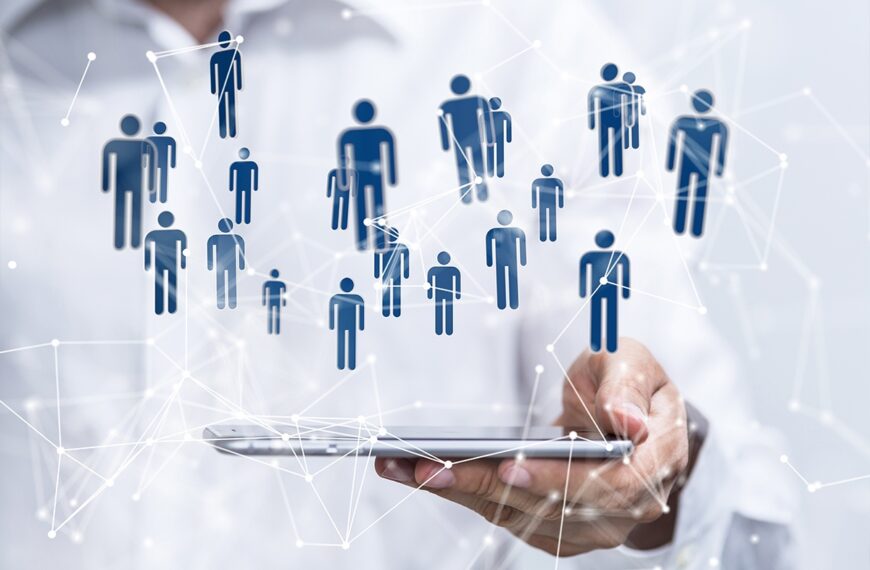 Understanding Dimensions and Facts: The Foundation of Effective Business Intelligence